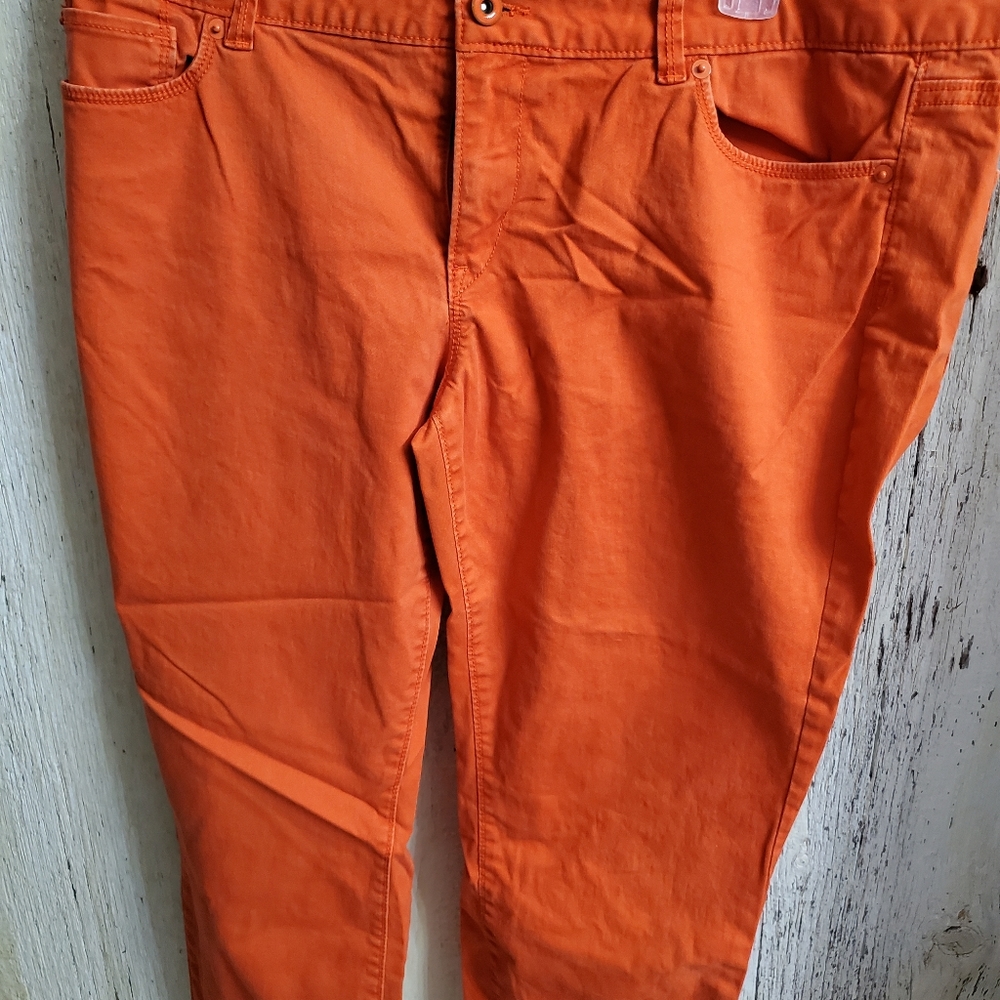 Ann Taylor crop jeans